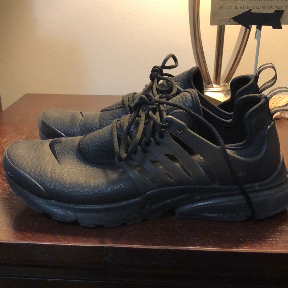 Like New, Nike Prestos